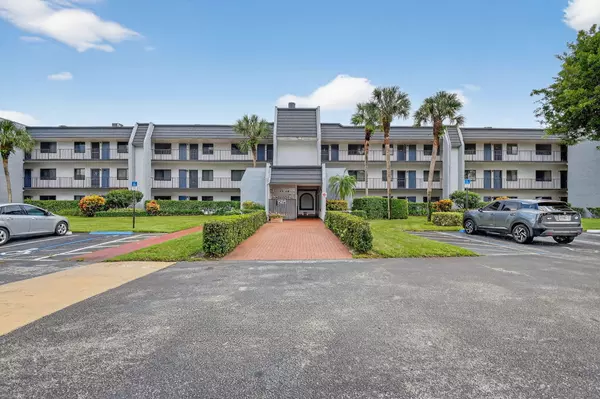 Lake Worth, FL 33467,4254 Deste CT 201