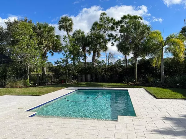 Jupiter, FL 33478,176 Carina DR