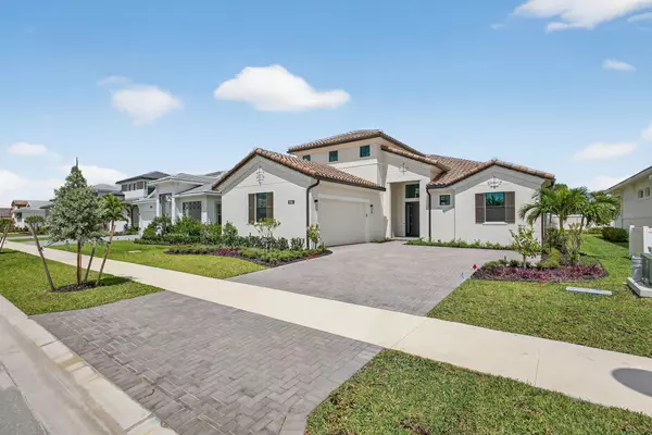 Palm Beach Gardens, FL 33412,9512 St Germain DR