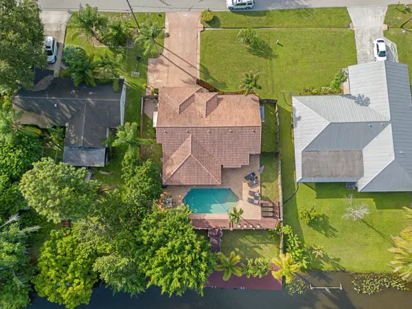 Port Saint Lucie, FL 34983,138 NE Twylite TER