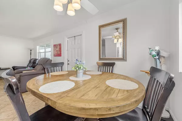 Delray Beach, FL 33484,733 Flanders P