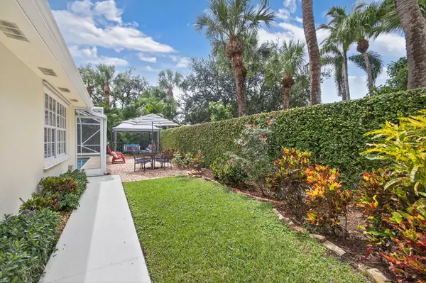 Jupiter, FL 33458,128 Brier CIR