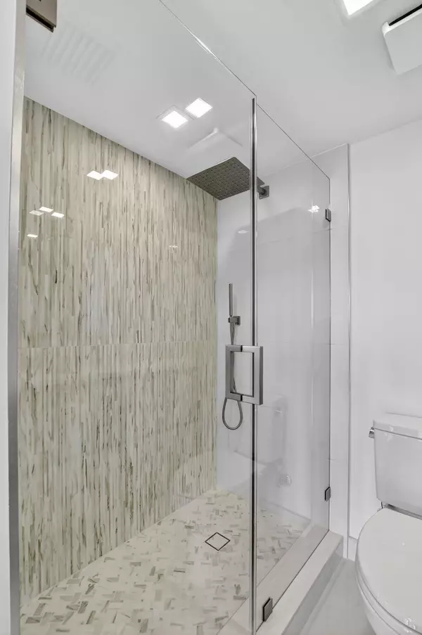 Boca Raton, FL 33434,1743 Bridgewood DR