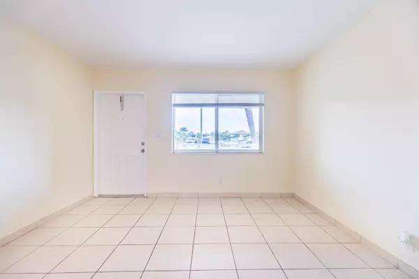 Pompano Beach, FL 33060,361 SE 19th AVE 19