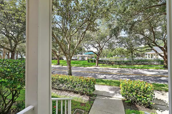Jupiter, FL 33458,196 Poinciana DR