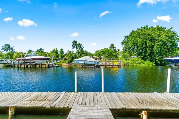 North Palm Beach, FL 33408,751 Hummingbird WAY 7