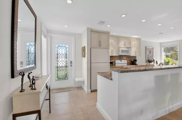 Boca Raton, FL 33434,19781 Boca West DR