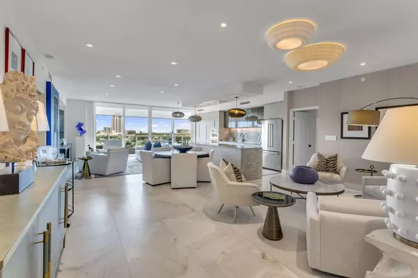 Boca Raton, FL 33432,500 SE Mizner BLVD A704