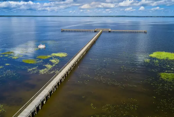Indian Lake Estates, FL 33855,1015 Calendula DR