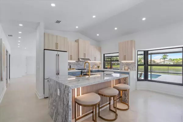 Boca Raton, FL 33498,20838 Pebble Creek CT