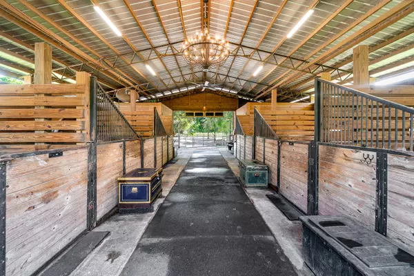 Loxahatchee Groves, FL 33470,3479 D RD