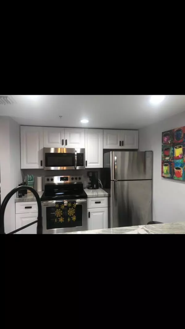 West Palm Beach, FL 33407,1801 N Flagler (Seasonal Rental) DR 611