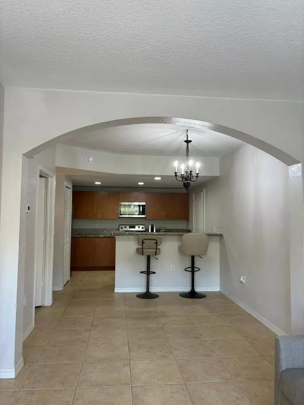 Port Saint Lucie, FL 34986,132 SW SW Peacock BLVD 105