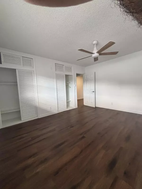 Hollywood, FL 33021,3510 Harrison ST 12