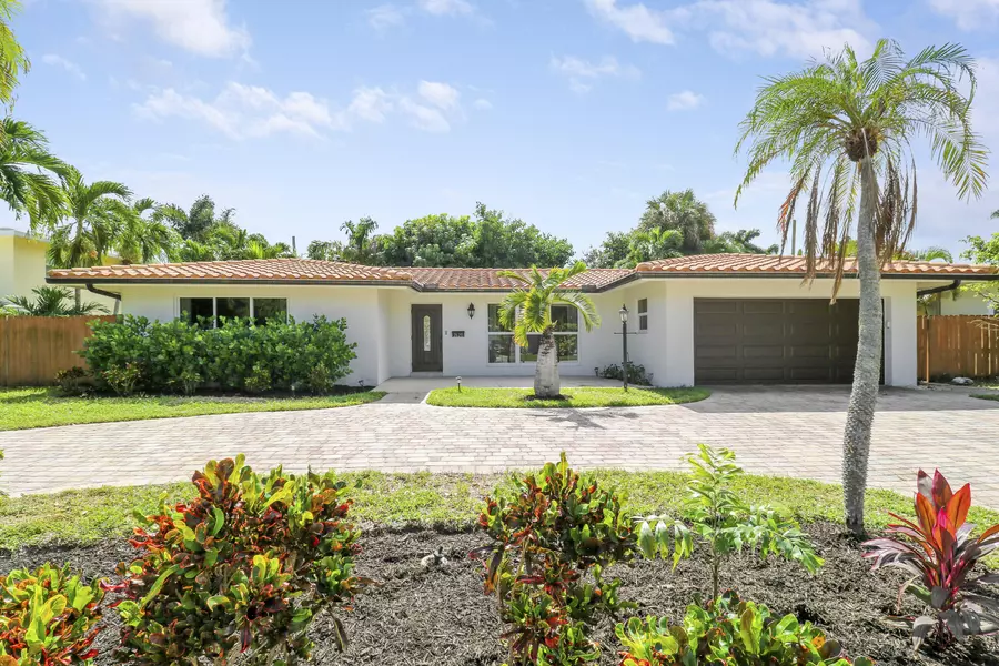 2620 NE 25th ST, Lighthouse Point, FL 33064