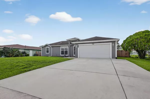 Port Saint Lucie, FL 34983,626 SW Lucero DR