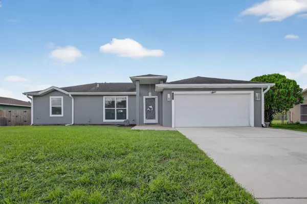 Port Saint Lucie, FL 34983,626 SW Lucero DR