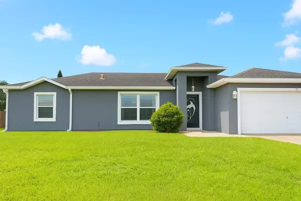 626 SW Lucero DR, Port Saint Lucie, FL 34983