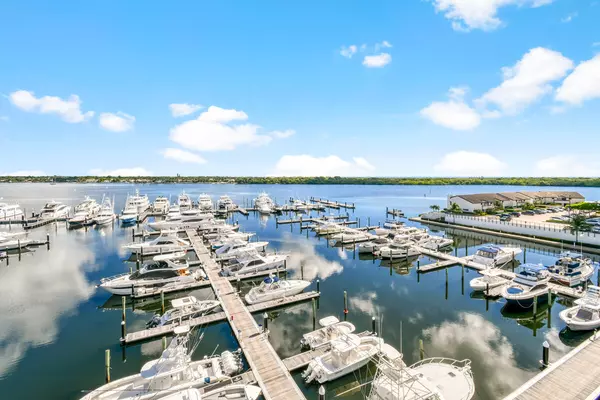 North Palm Beach, FL 33408,108 Lakeshore DR 740