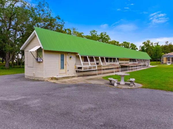 Weeki Wachee, FL 34613,11410 Hexam RD