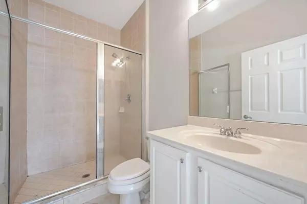 Greenacres, FL 33467,3037 Grandiflora DR 3203