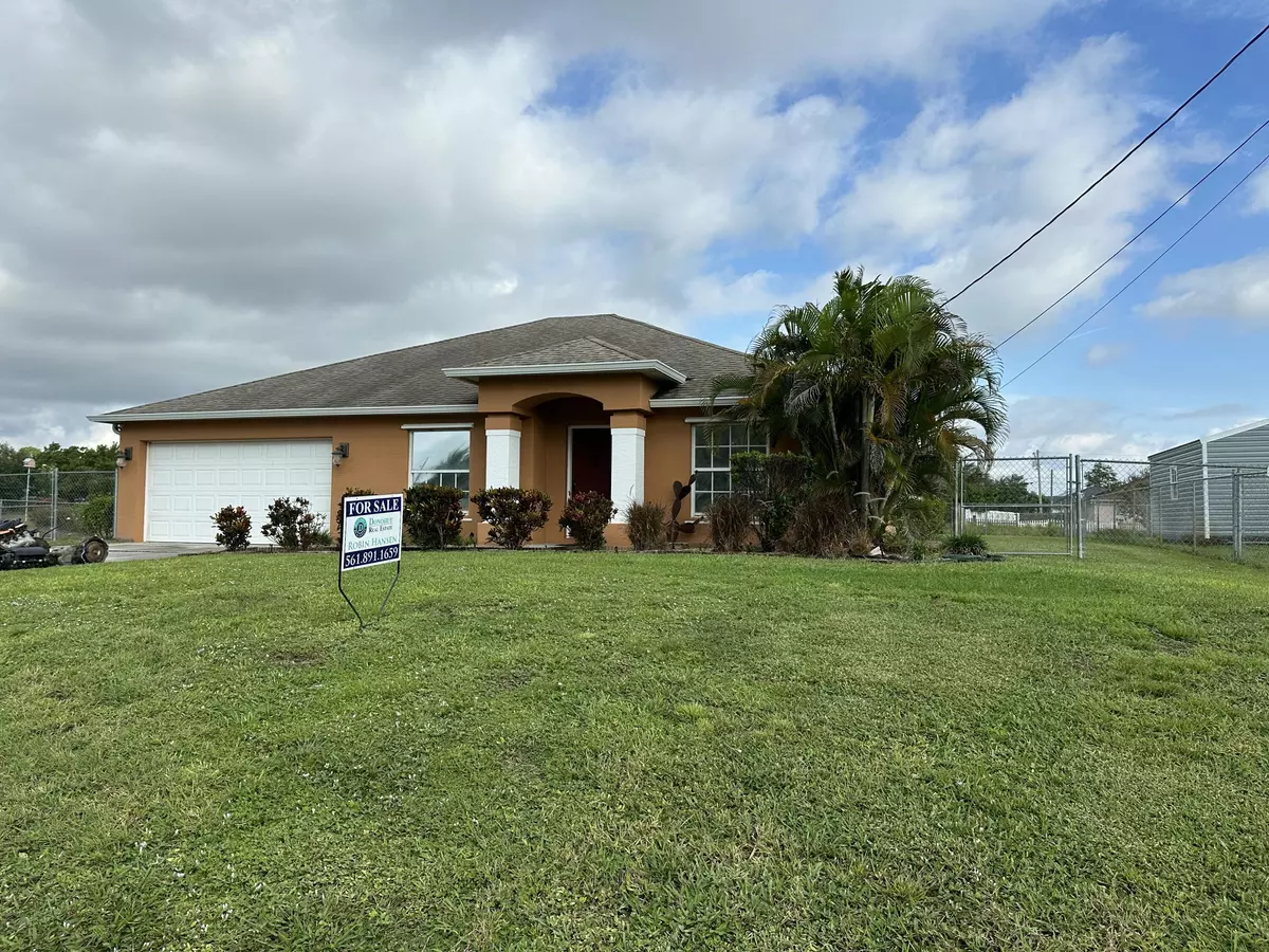 Port Saint Lucie, FL 34953,989 SW Idol AVE