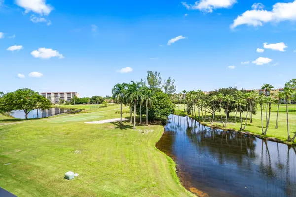 Lake Worth, FL 33467,3595 Birdie DR 406