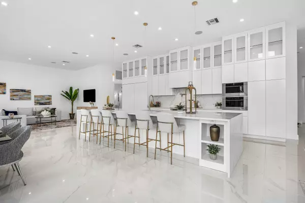 Lighthouse Point, FL 33064,2641 NE 48th ST