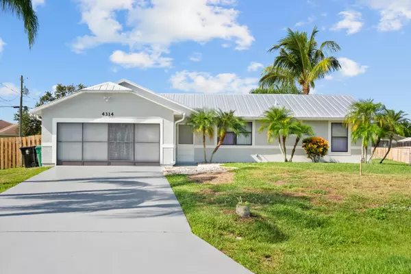 4314 SW Jaunt RD, Port Saint Lucie, FL 34953