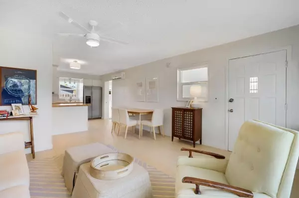 Lake Worth, FL 33462,7643 Overlook RD