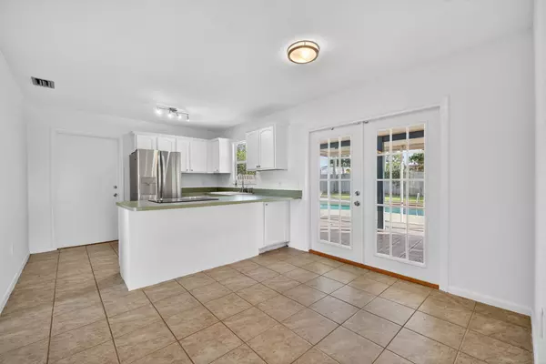 Fort Pierce, FL 34982,1125 Coral ST