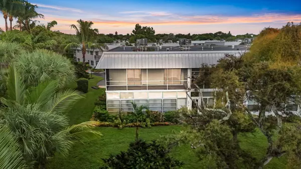 Stuart, FL 34996,2929 SE Ocean BLVD 140-6