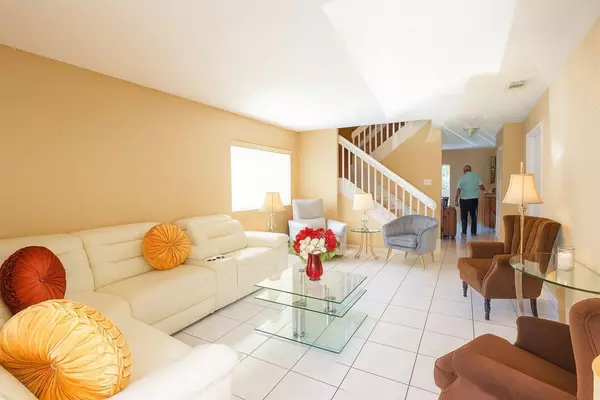 Miami, FL 33177,13741 SW 160th TER