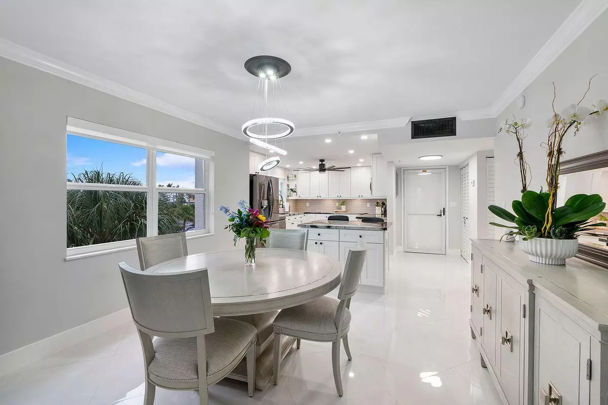 Highland Beach, FL 33487,3300 S Ocean BLVD 317-C