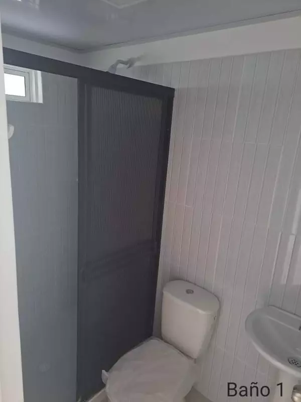 Out Of Country, 00000,2 Cra. 2 Bis B 28_47