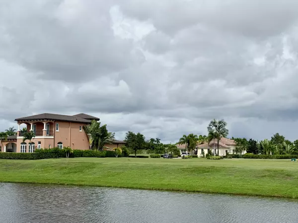 Port Saint Lucie, FL 34984,114 SE Via San Marino