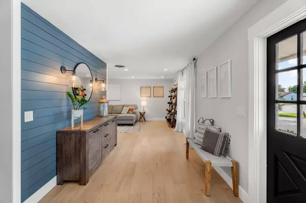 Palm Beach Gardens, FL 33410,4249 E Heather CIR