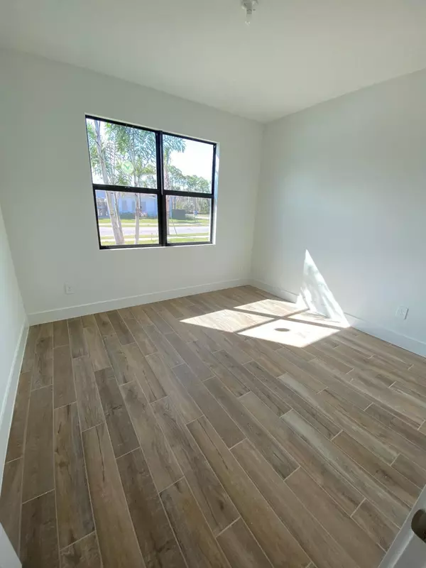 Stuart, FL 34997,6901 SE Park Trace DR