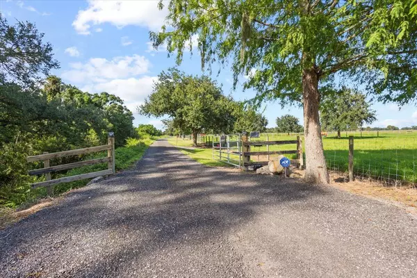 Fort Pierce, FL 34945,10300 Muller RD