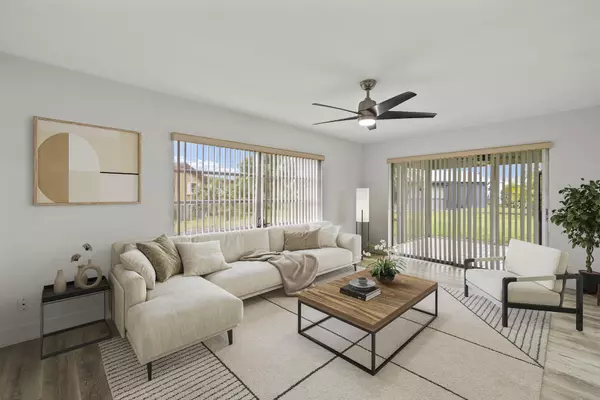 Lake Worth, FL 33467,4473 Pine Garden LN