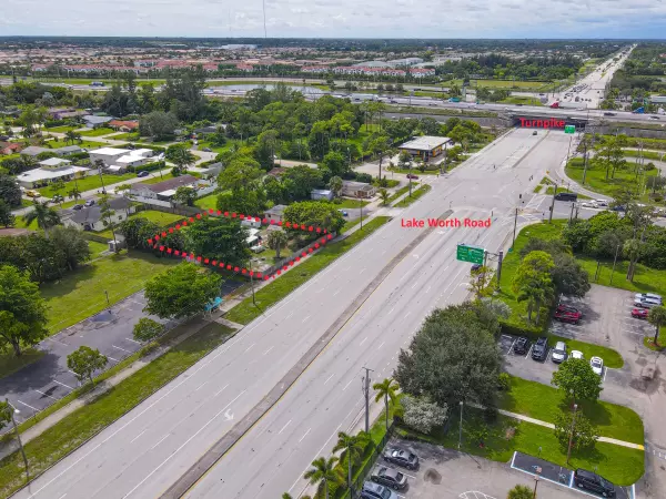 122 Springdale RD, Lake Worth, FL 33467