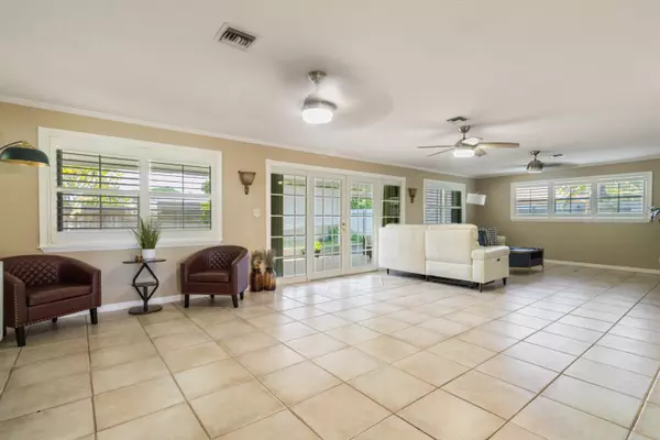 West Palm Beach, FL 33406,2258 Palmetto RD