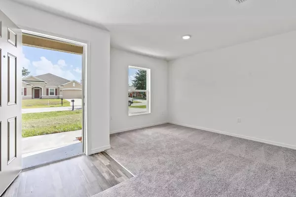 Port Saint Lucie, FL 34983,740 SW Avens ST