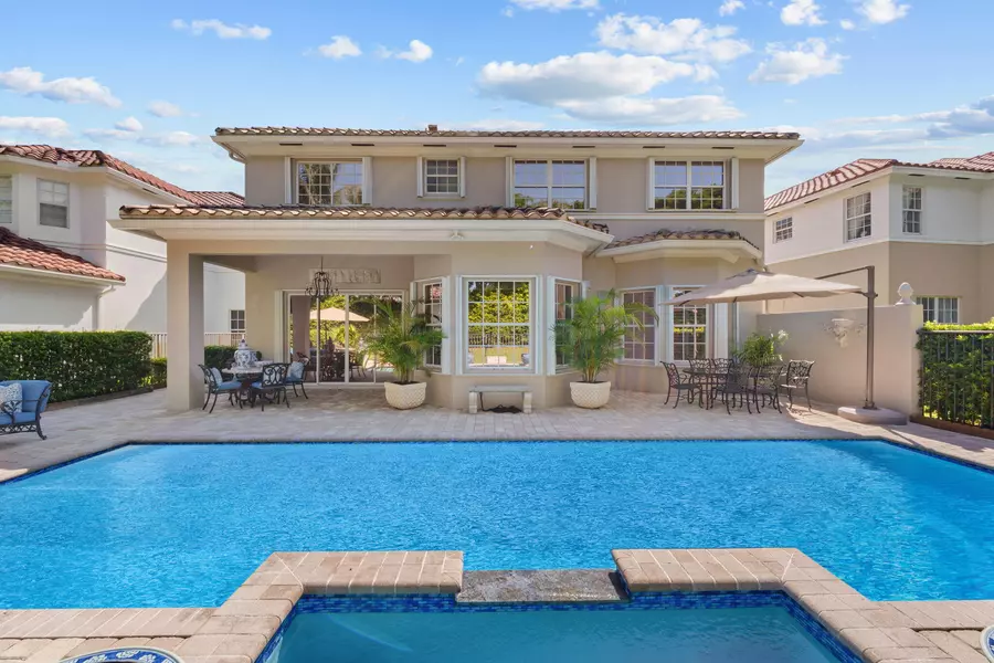 9709 Cobblestone Creek DR, Boynton Beach, FL 33472