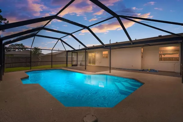 Port Saint Lucie, FL 34984,213 SW Chapman AVE