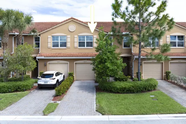 5817 Monterra Club DR, Lake Worth, FL 33463