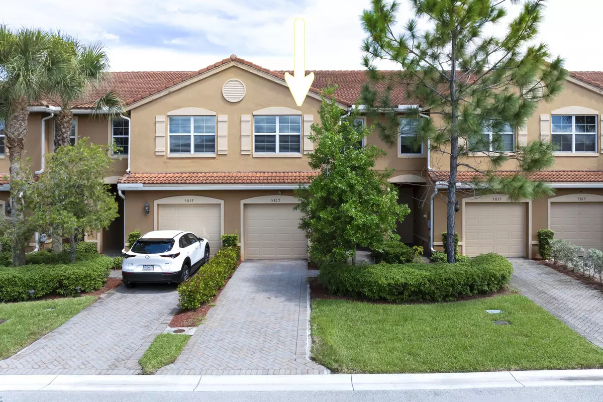 Lake Worth, FL 33463,5817 Monterra Club DR