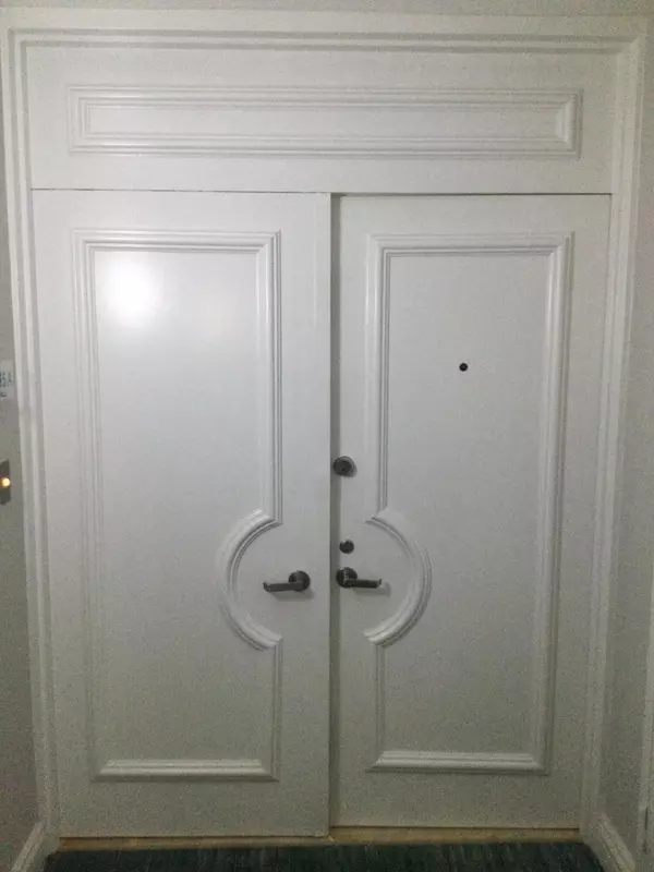 Singer Island, FL 33404,5280 N Ocean DR 5a