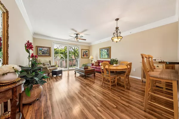 Delray Beach, FL 33444,2020 Alta Meadows LN 504