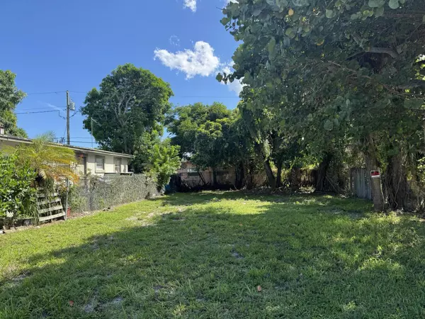 West Palm Beach, FL 33407,00 State ST